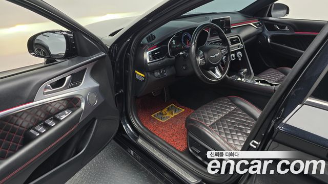 Genesis G70 2019 — photo 13
