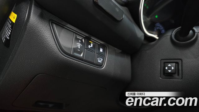Genesis G70 2019 — photo 23