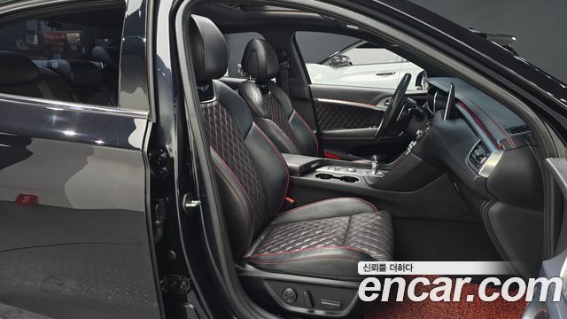 Genesis G70 2019 — photo 16