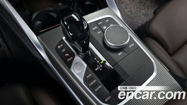 BMW 4-Series 2021 — photo 12