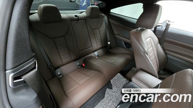 BMW 4-Series 2021 — photo 18