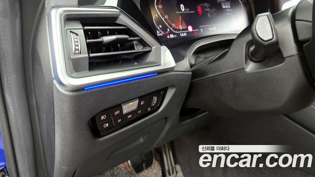 BMW 4-Series 2021 — photo 24
