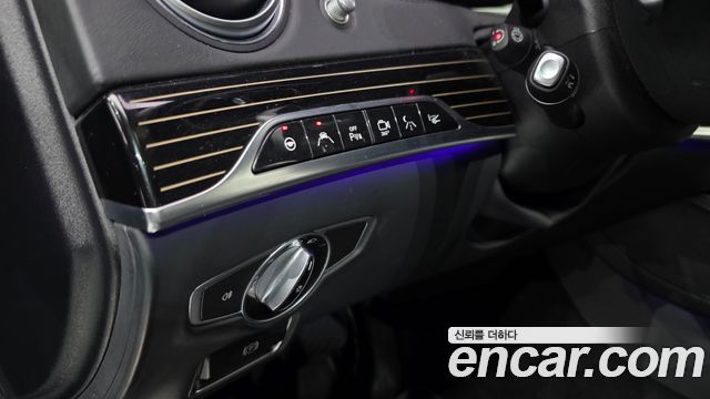 Mercedes-Benz S-Class 2017 — photo 13