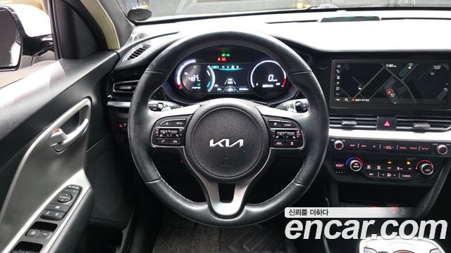 Kia Niro 2022 — photo 13
