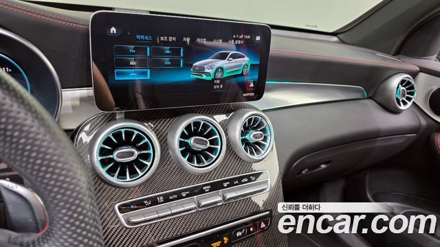 Mercedes-Benz GLC-Class 2022 — photo 24