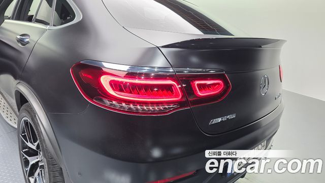 Mercedes-Benz GLC-Class 2022 — photo 9