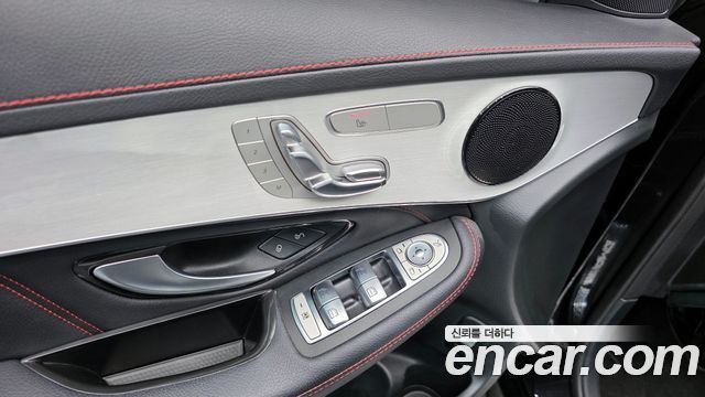 Mercedes-Benz GLC-Class 2022 — photo 29