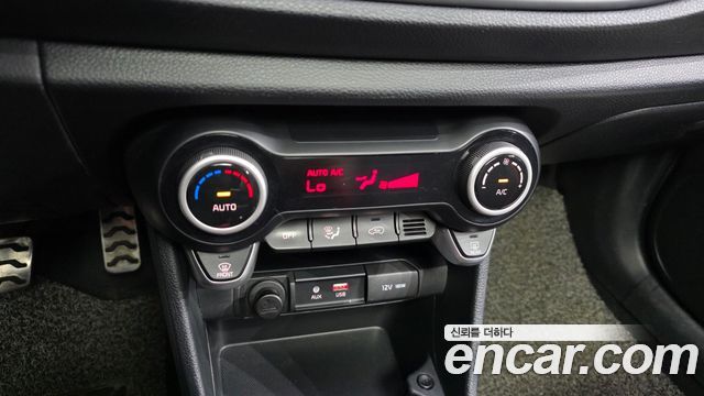 Kia morning 2018 — photo 22