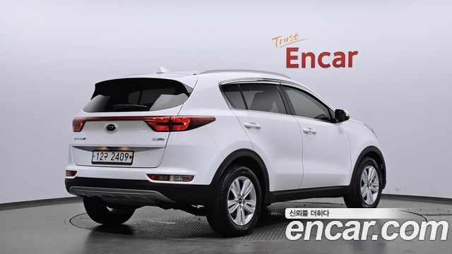 Kia Sportage 2018 — photo 2