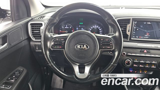 Kia Sportage 2018 — photo 13