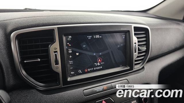 Kia Sportage 2018 — photo 14