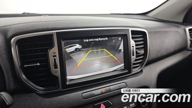 Kia Sportage 2018 — photo 15