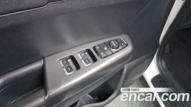 Kia Sportage 2018 — photo 17