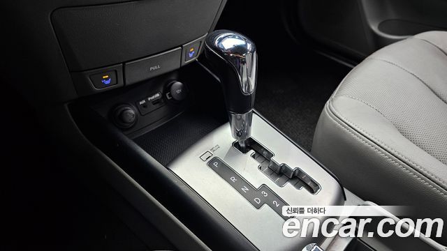 Hyundai AVANTE 2010 — photo 9