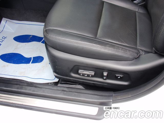 Kia K7 2016 — photo 13