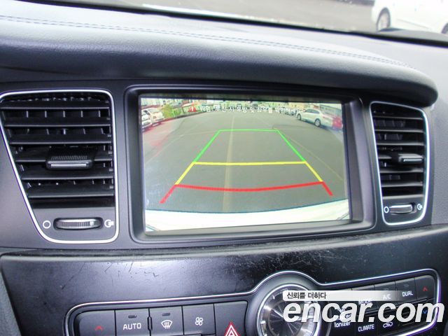 Kia K7 2016 — photo 17