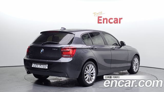 BMW 1-Series 2015 — photo 2