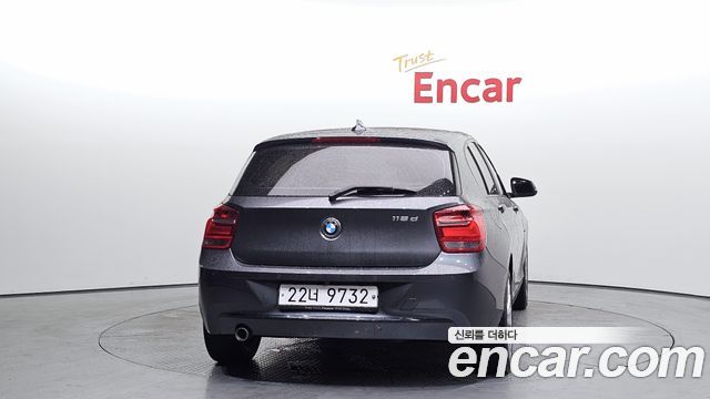 BMW 1-Series 2015 — photo 4