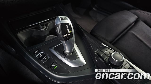 BMW 1-Series 2015 — photo 9