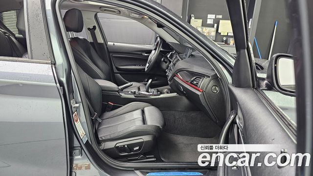 BMW 1-Series 2015 — photo 12