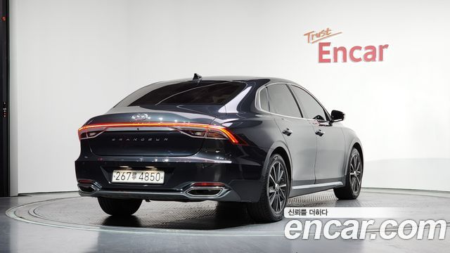 Hyundai Grandeur 2021 — photo 2