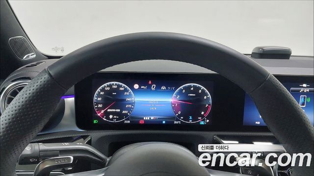 Mercedes-Benz CLA-Class 2026 — photo 8