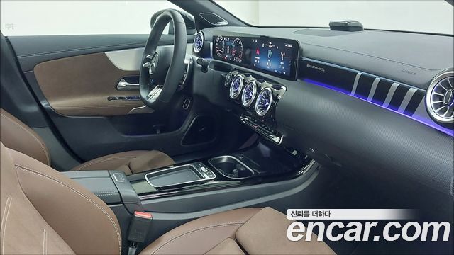 Mercedes-Benz CLA-Class 2026 — photo 9