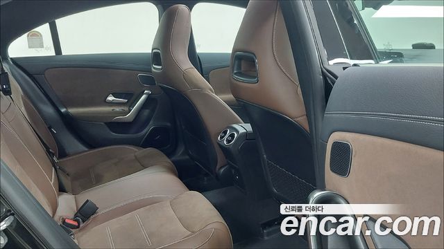 Mercedes-Benz CLA-Class 2026 — photo 10