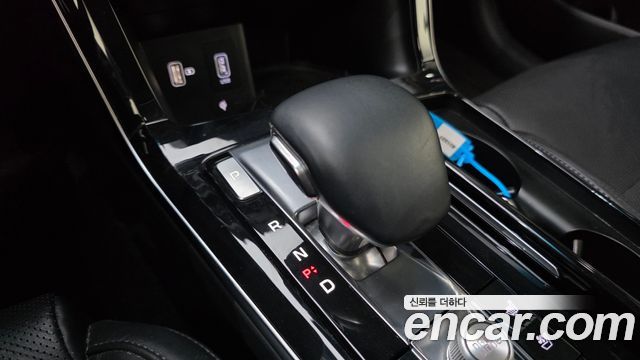 Kia K7 2020 — photo 9