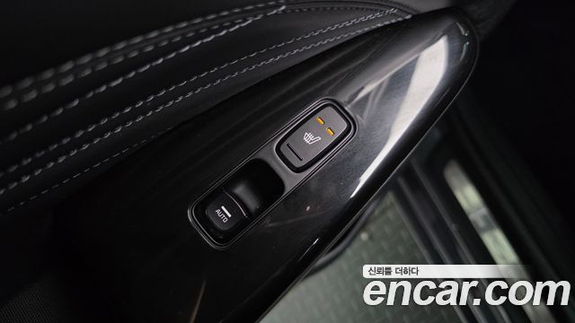 Kia K7 2020 — photo 17