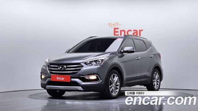 Hyundai Santafe 2016 — photo 1