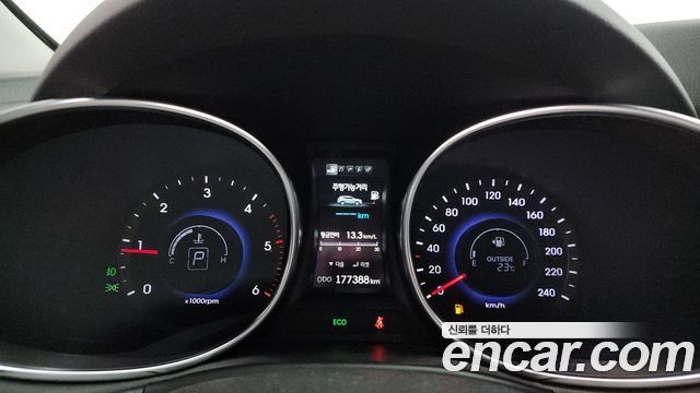 Hyundai Santafe 2015 — photo 11