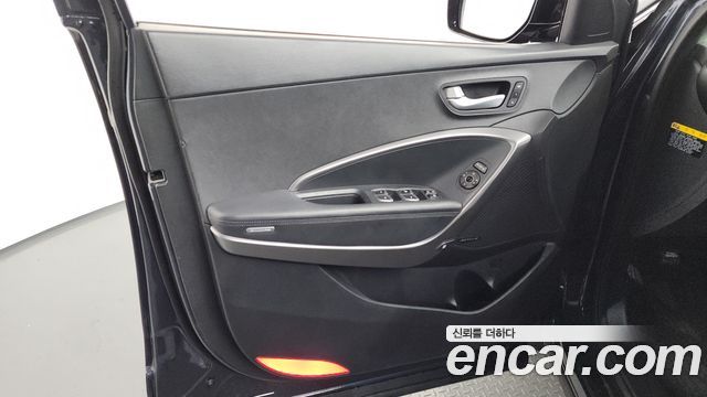 Hyundai Santafe 2015 — photo 14