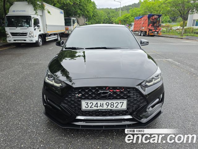 Hyundai Veloster 2021 — photo 2