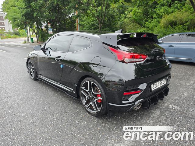 Hyundai Veloster 2021 — photo 4