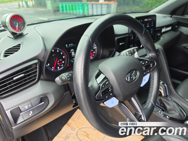 Hyundai Veloster 2021 — photo 10