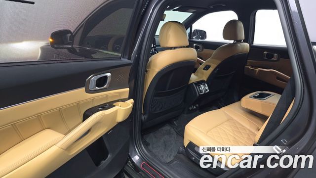 Kia Sorento 2021 — photo 18