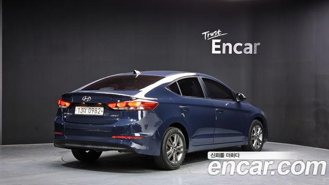 Hyundai AVANTE 2016 — photo 2