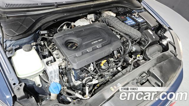Hyundai AVANTE 2016 — photo 6