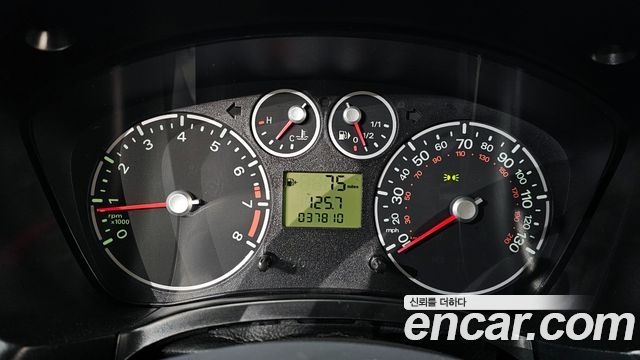 Ford Transit 2011 — photo 8