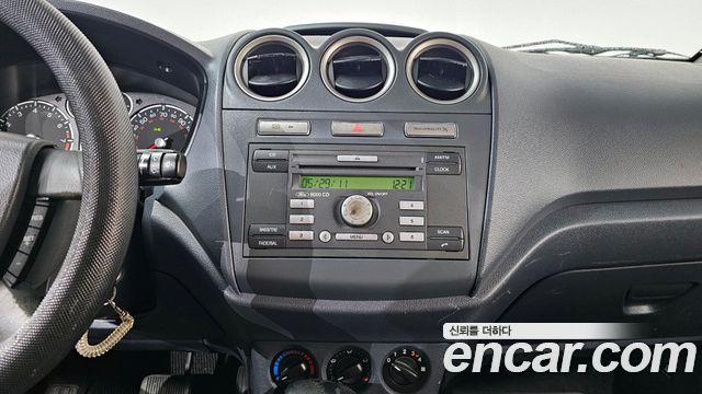 Ford Transit 2011 — photo 13