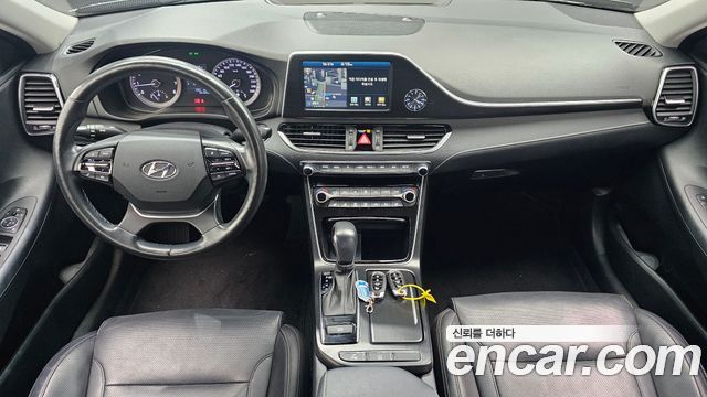 Hyundai Grandeur 2019 — photo 10