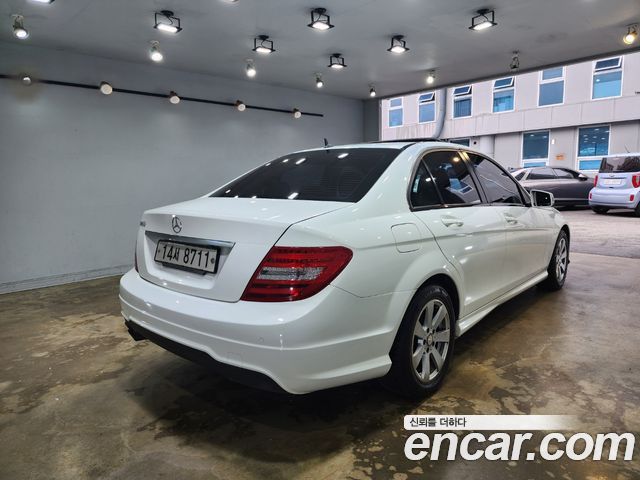 Mercedes-Benz C-Class 2013 — photo 4
