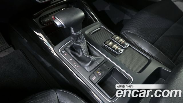 Kia Sorento 2018 — photo 9