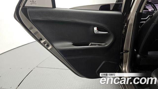 Kia morning 2016 — photo 15