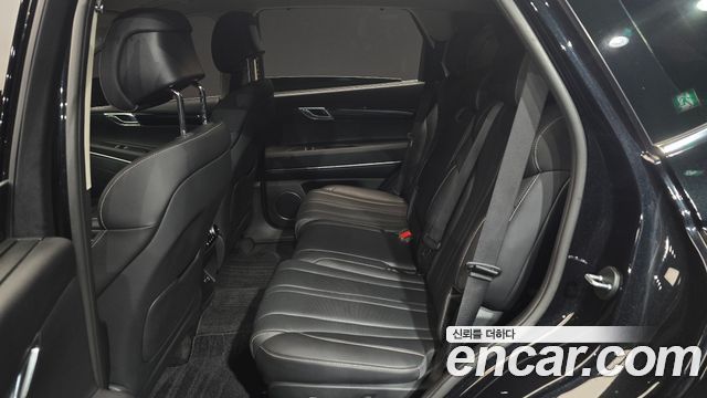 Genesis GV80 2023 — photo 17