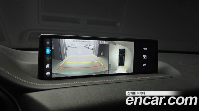 Genesis GV80 2023 — photo 21