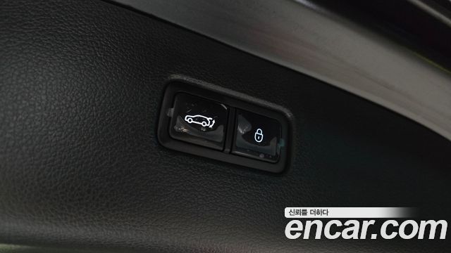 Genesis GV80 2023 — photo 26