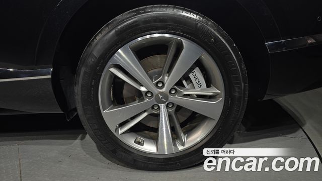Genesis GV80 2023 — photo 7