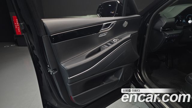 Genesis GV80 2023 — photo 14